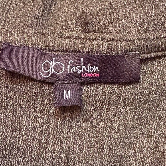 Chic Olive Button-Front V-Neck Dress size M - Picture 2 of 10